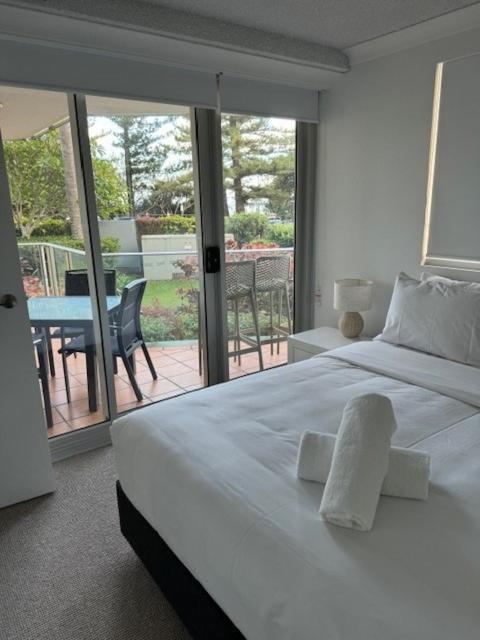 Pacific Regis Beachfront Holiday Apartments Gold Coast Zewnętrze zdjęcie